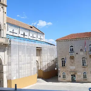 Square Trogir