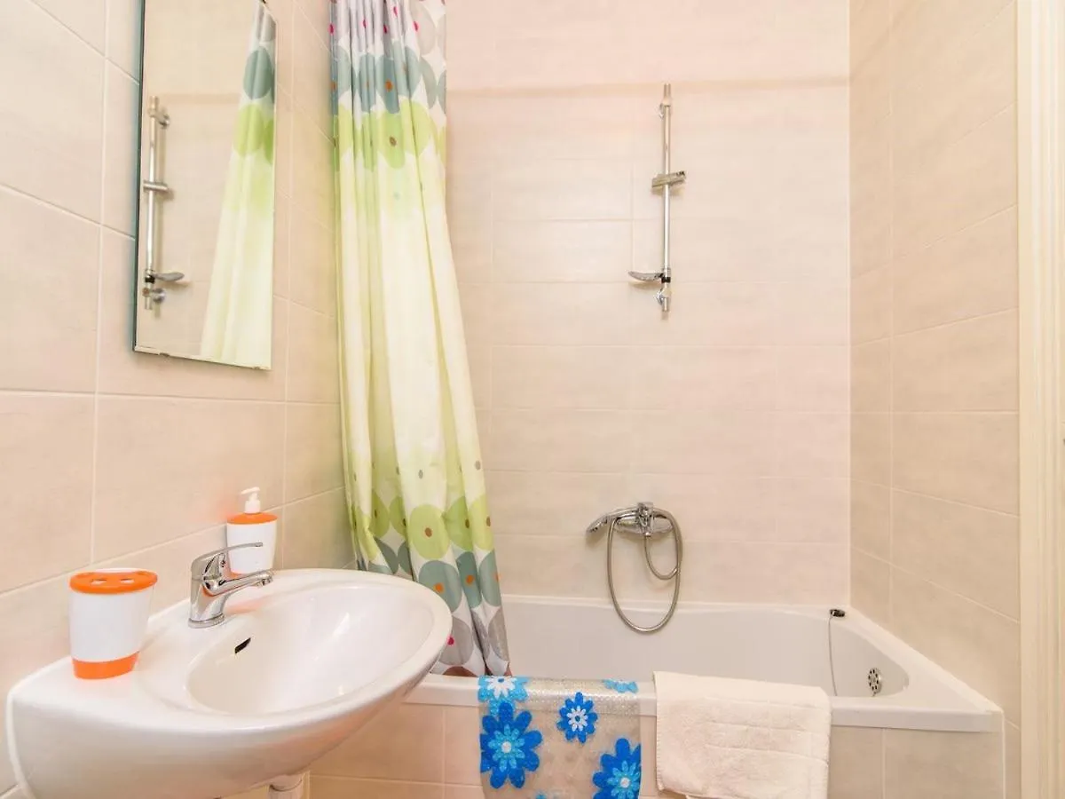 Guest house Apartments Beba - Peaceful Location Trogir