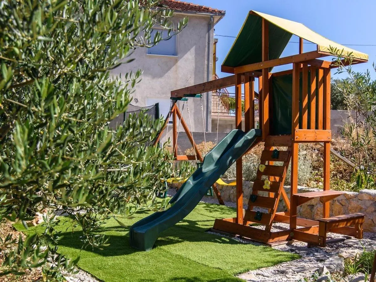 Apartments Beba - Peaceful Location Trogir
